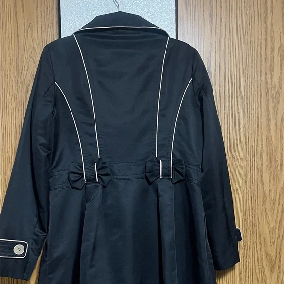 Kensie Black Trench Coat with Cream Piping
#17 - Picture 6 of 6